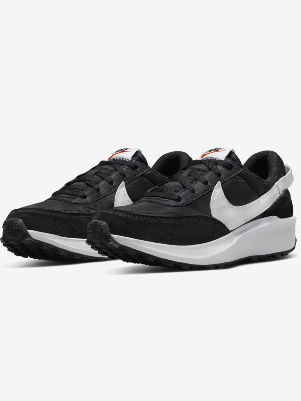 EUC NIKE Women’s Waffle Debut- Size 8